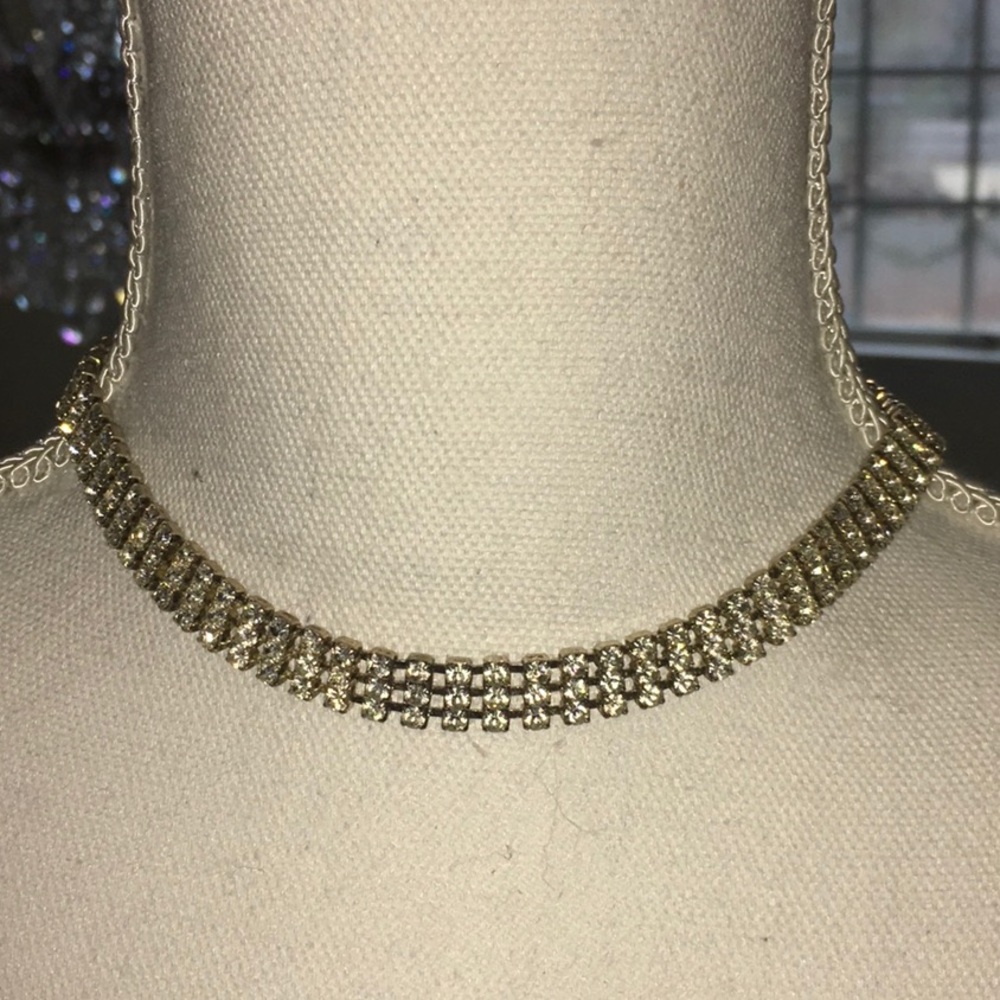 Sparkly ( faux diamond) necklace.